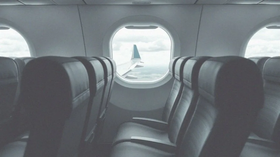 Czy dzieci powyżej 2 roku życia mają własne miejsca w samolocie?