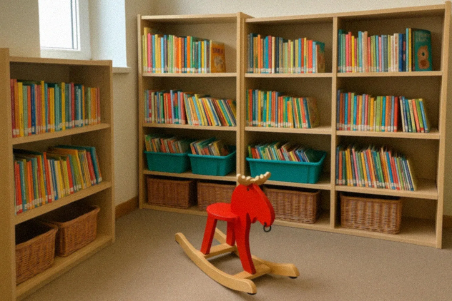 W Drugim Spotkaniu Warsztatów „Bezpieczny Senior w Telefonie” Omówiono iPhone’y