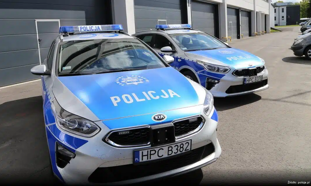 Bezpieczeństwo na drogach podczas długiego weekendu – apel policji